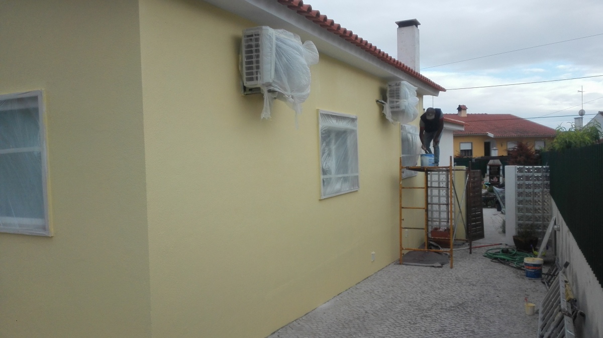 Fernando Ricardo - Sobral de Monte Agraço - Interior Wall Addition