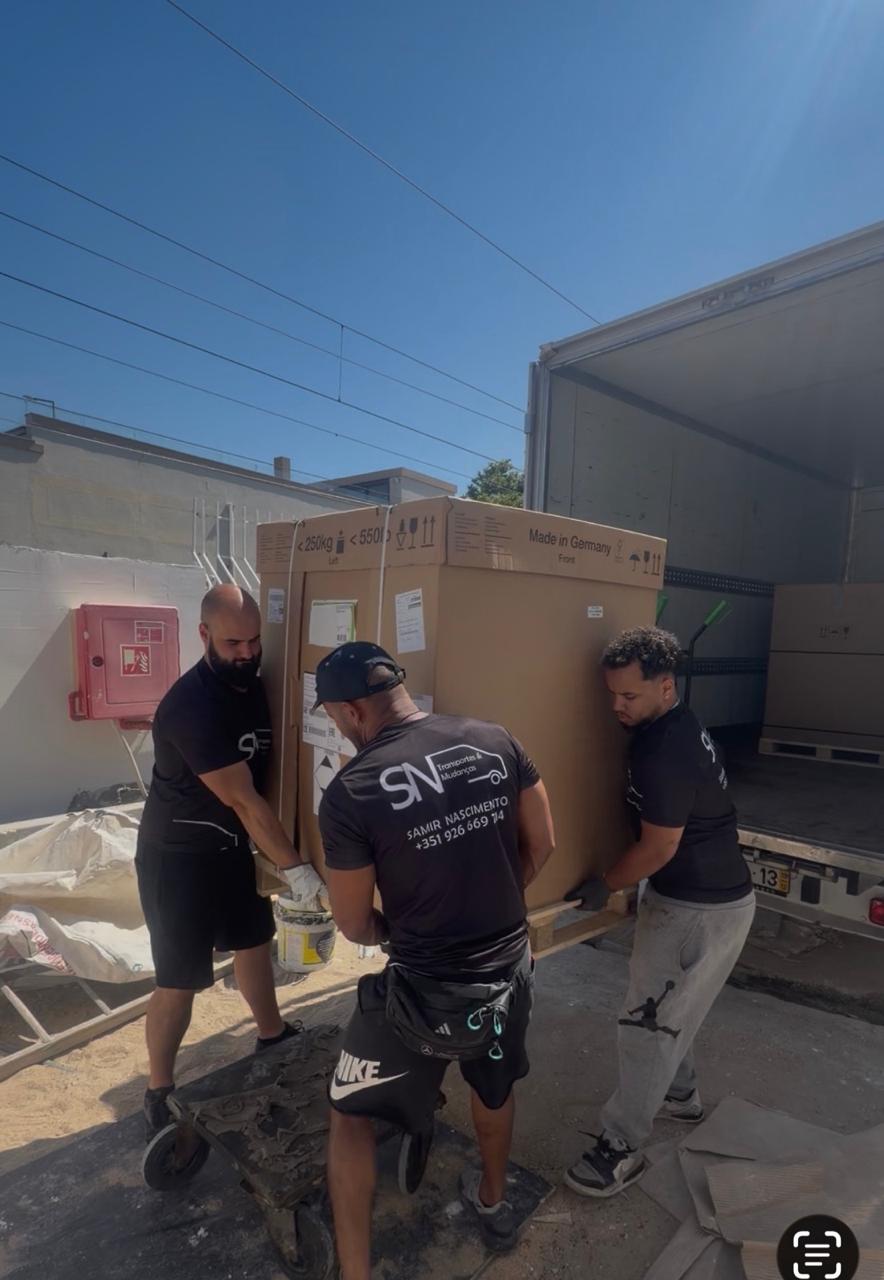 SN Transportes e Mudanças - Amadora - Entregas e Serviços de Estafetas