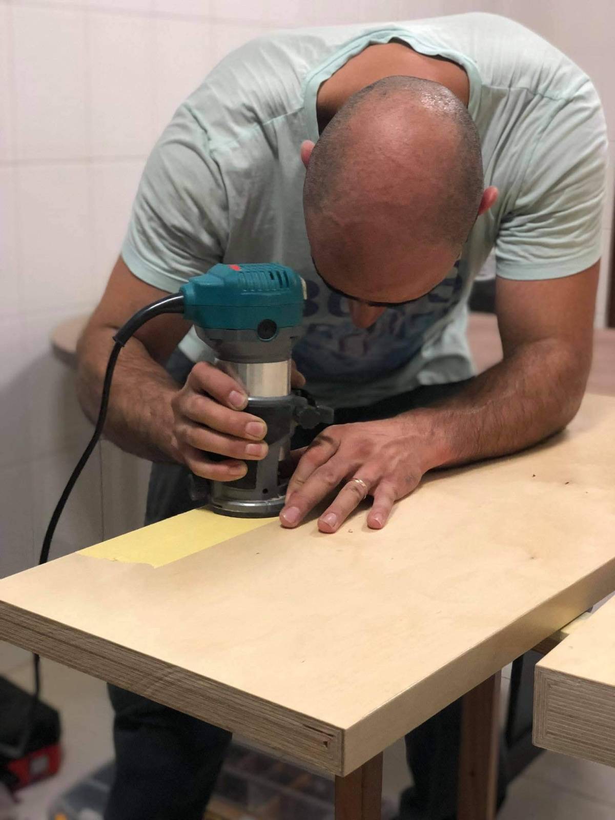 Antonio Moreira - São João da Madeira - Montagem de Mesa de Bilhar