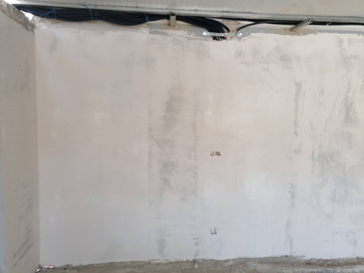 MP Artwall - Almada - Spezialist für Fussleistenverlegung