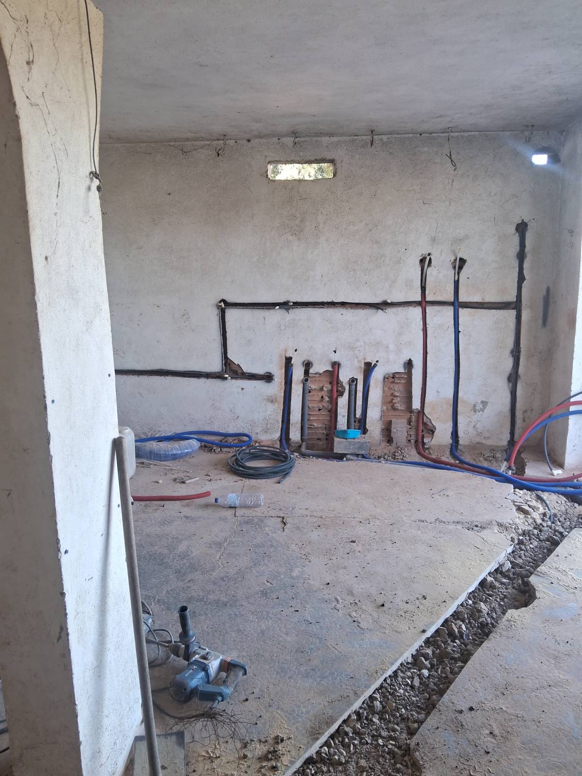 Casa 11 - Loulé - Instalação de Escadas