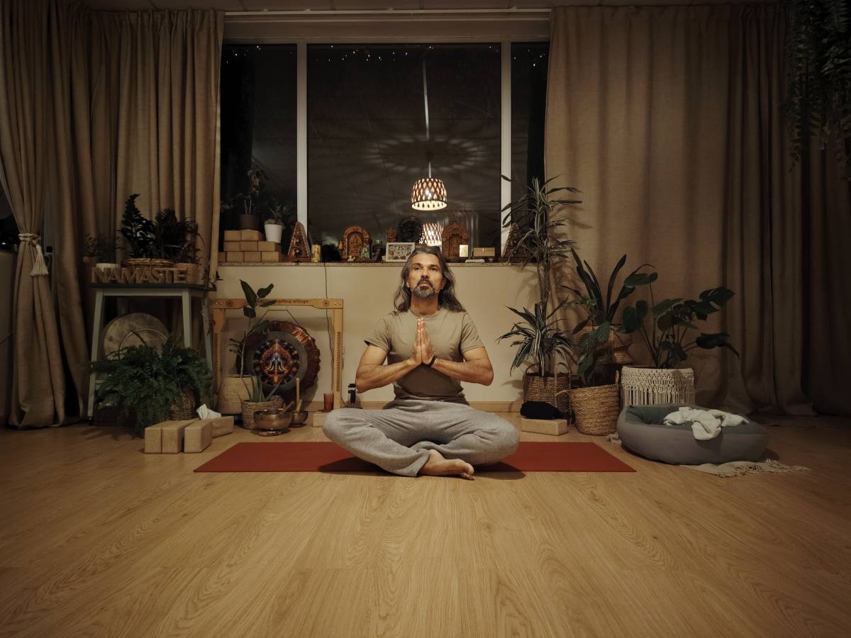 Márcio Henrique - Trofa - Yoga