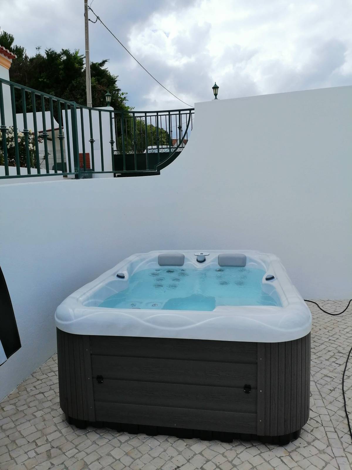 Spas & Comp. - Wellness Store - Caldas da Rainha - Reparação de Jacuzzi e Spa