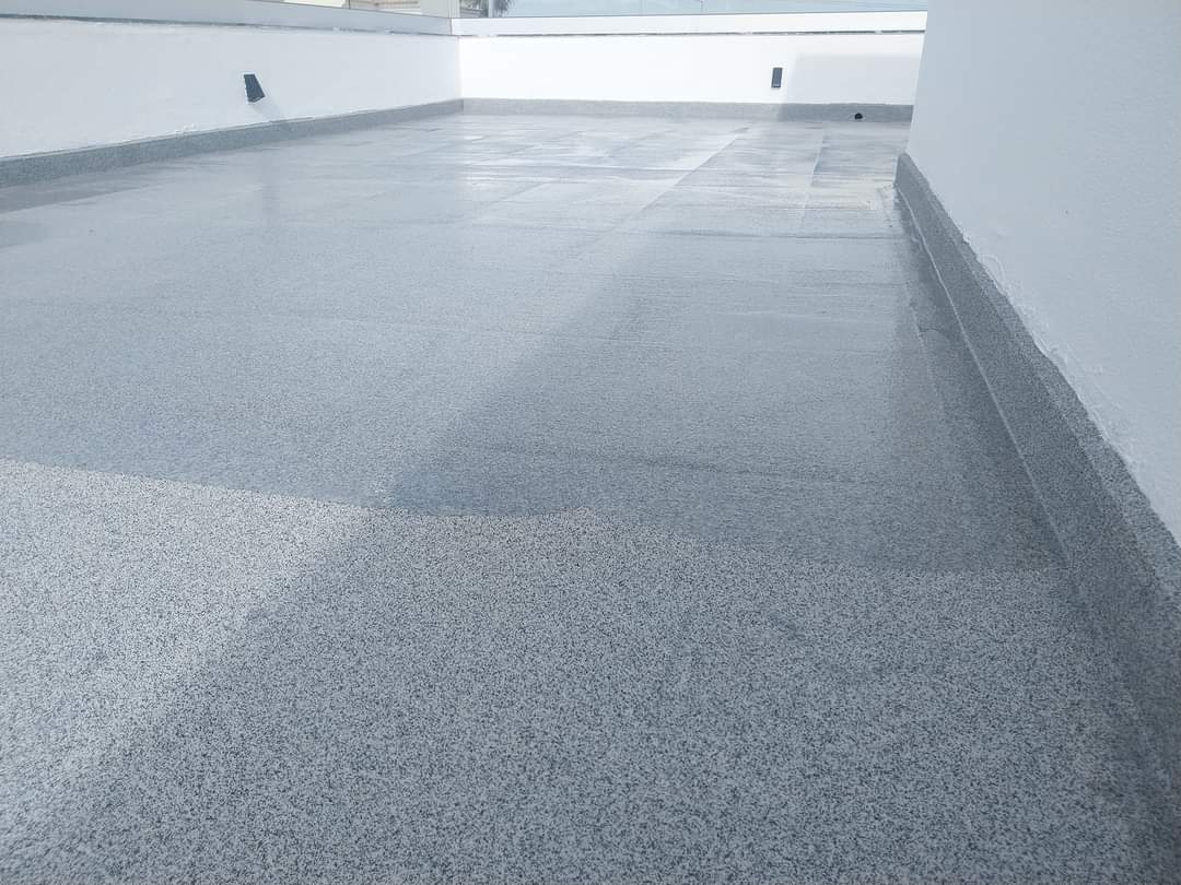 LR Solutions Lda - Vila Nova de Gaia - Wasserpumpe installieren oder austauschen