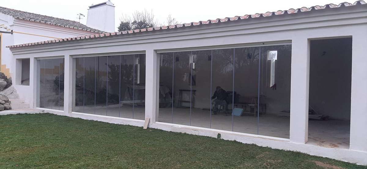 Aldo Rua - Amadora - Gazebo Installation