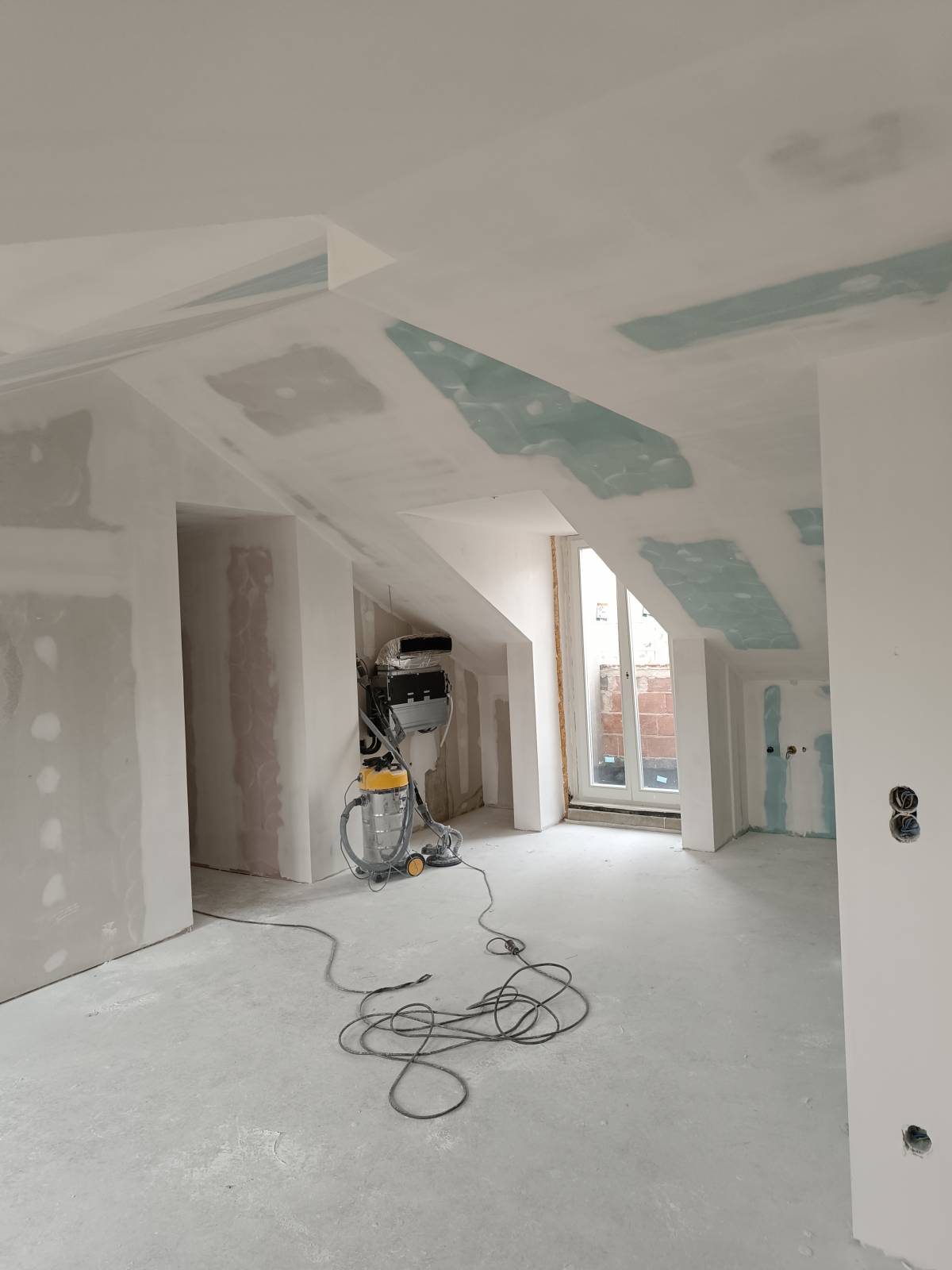 Vanderlei Reimer - Amadora - Construção de Parede Interior
