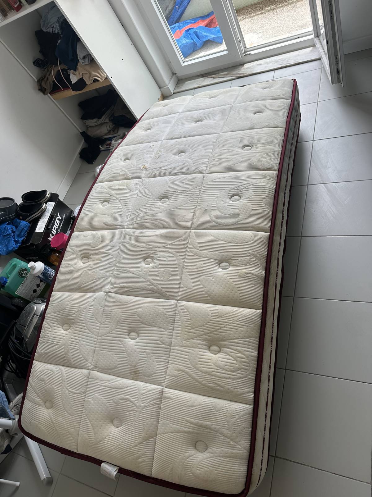 ImpactClean - Limpeza Profissional de Estofos e Tapetes - Barreiro - Limpeza de Persianas