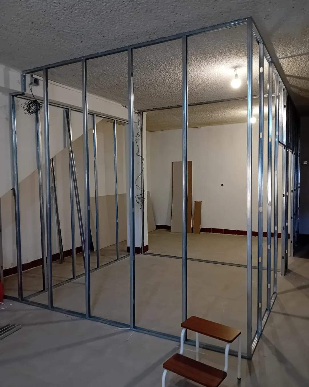 LR Solutions Lda - Vila Nova de Gaia - Dachrinnen montieren oder austauschen