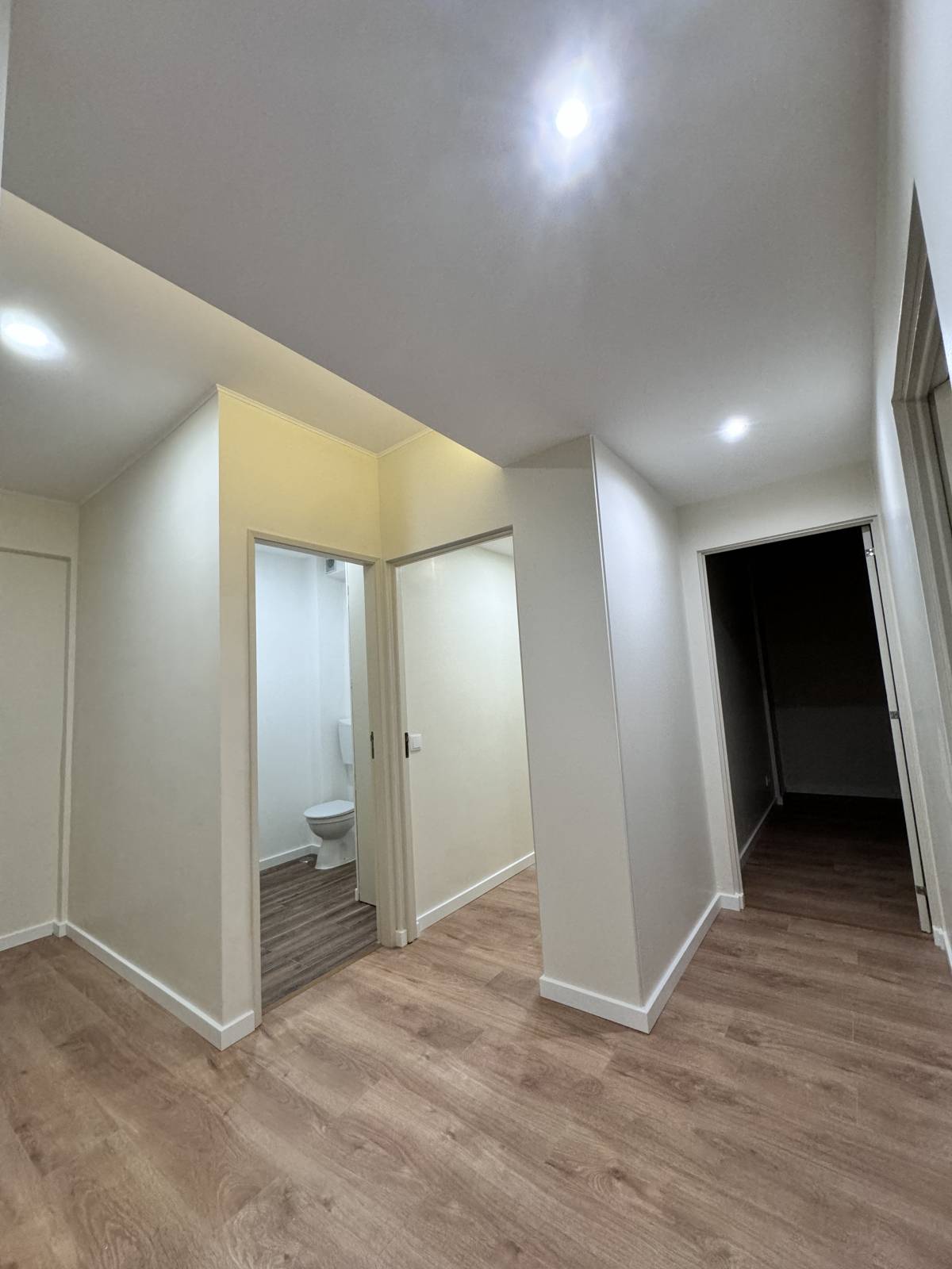 Jackson-Solutions.pt - Torres Vedras - Stone or Tile Flooring Installation