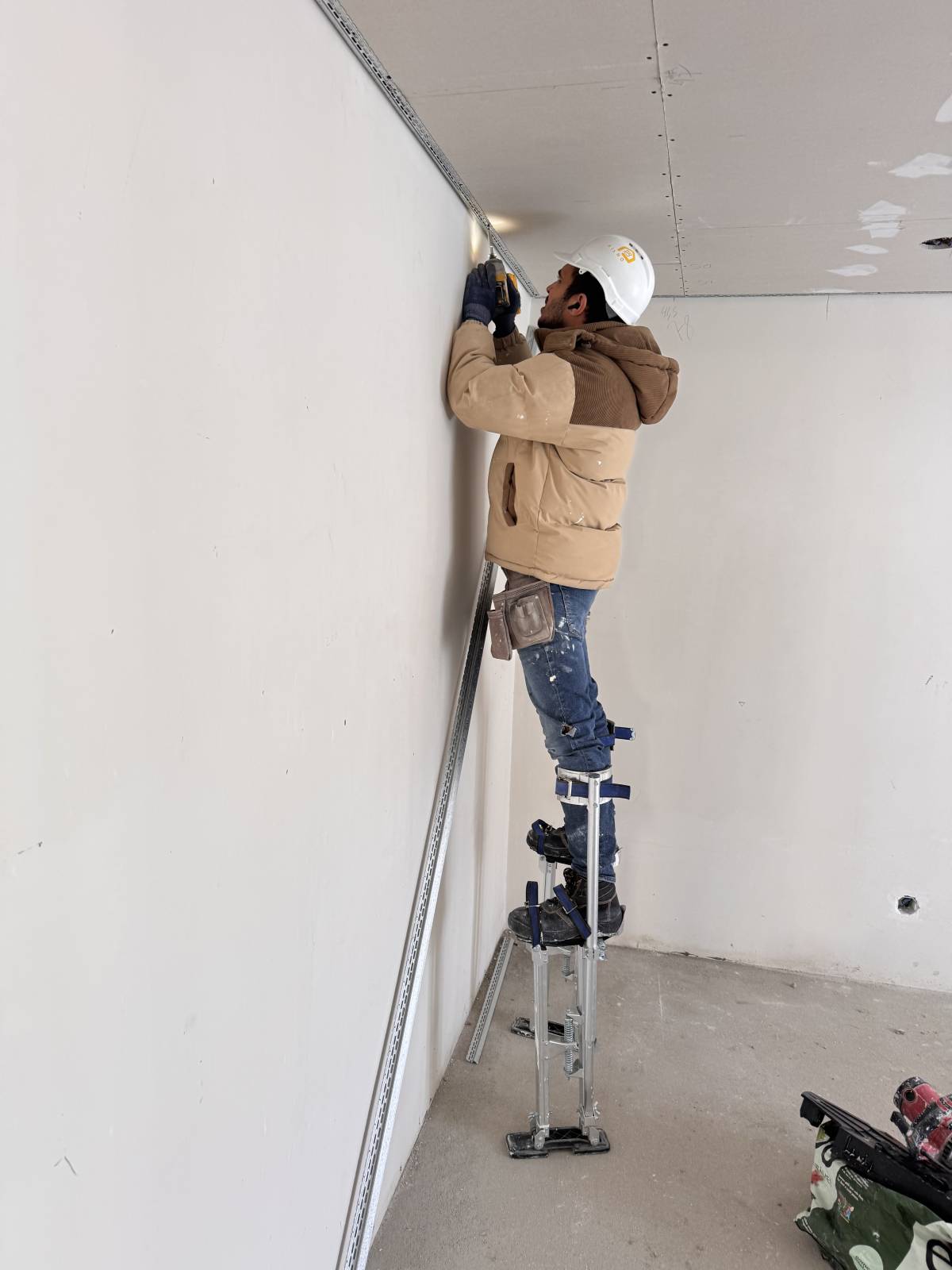 Jackson-Solutions.pt - Torres Vedras - Carpet Installation