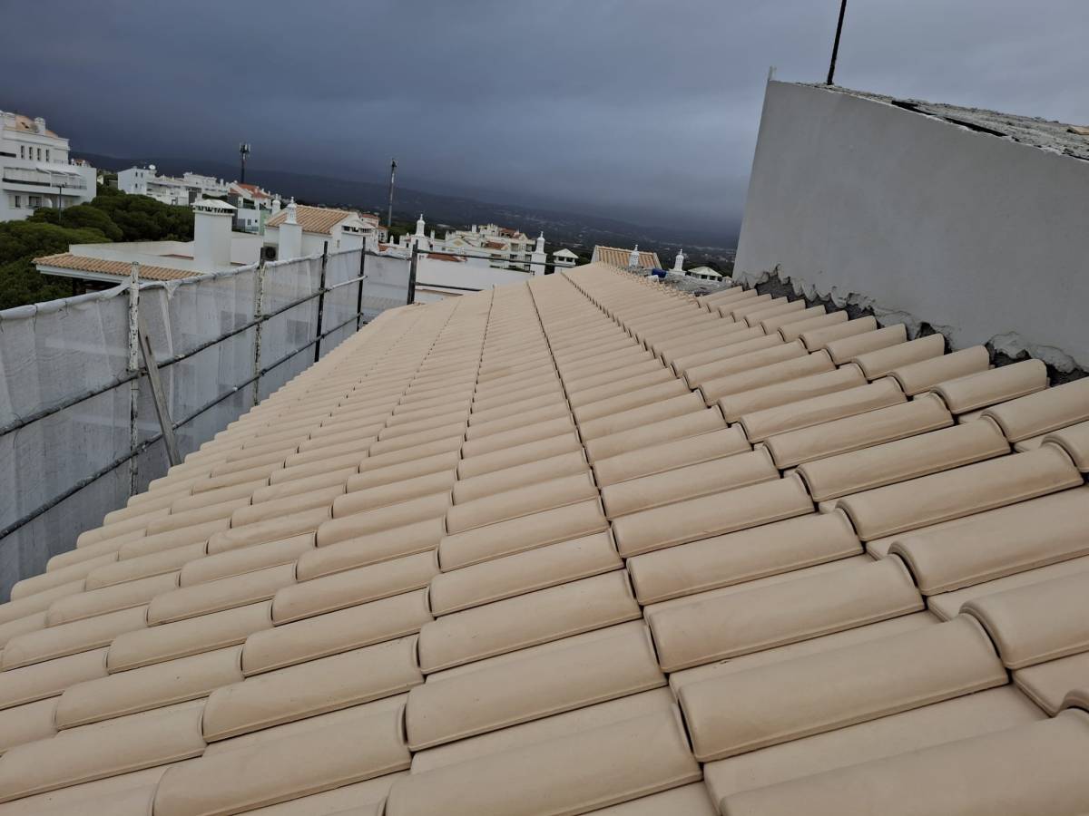 Década de Certezas - Faro - Remodelação de Cozinhas
