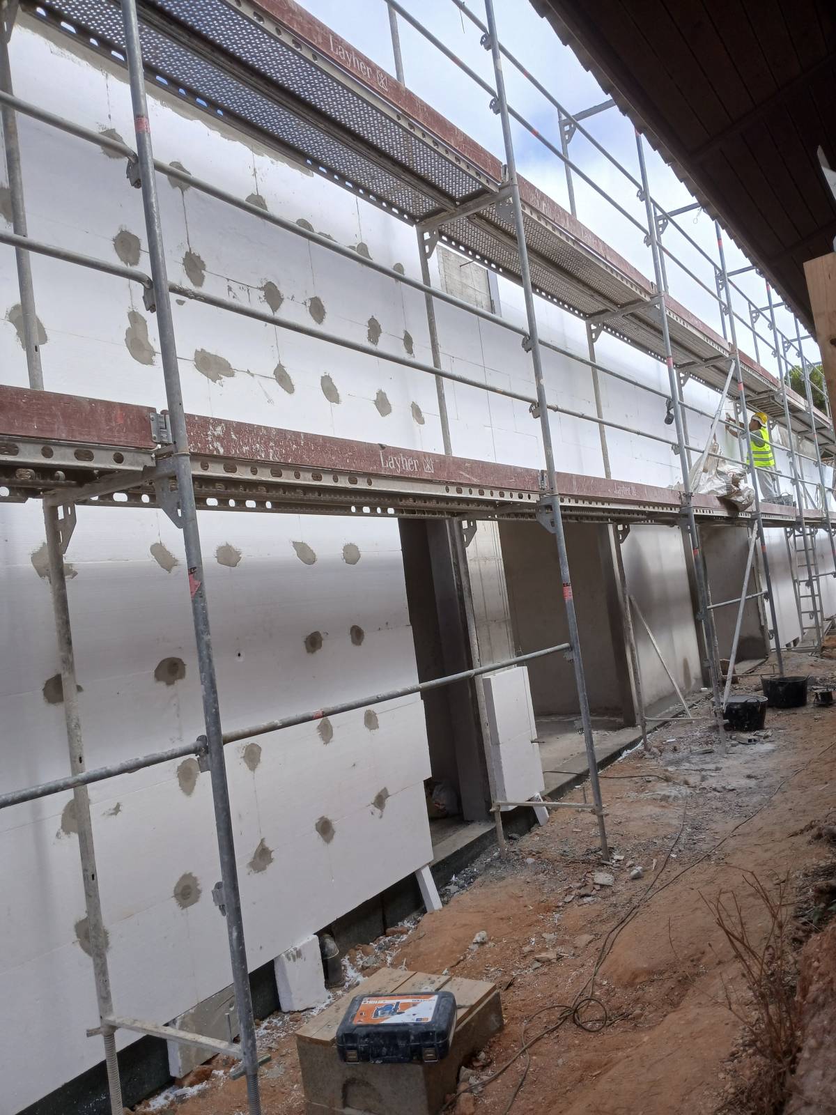 El hakym Para construção e reparação - Silves - Instalación de suelos de baldosas o piedras
