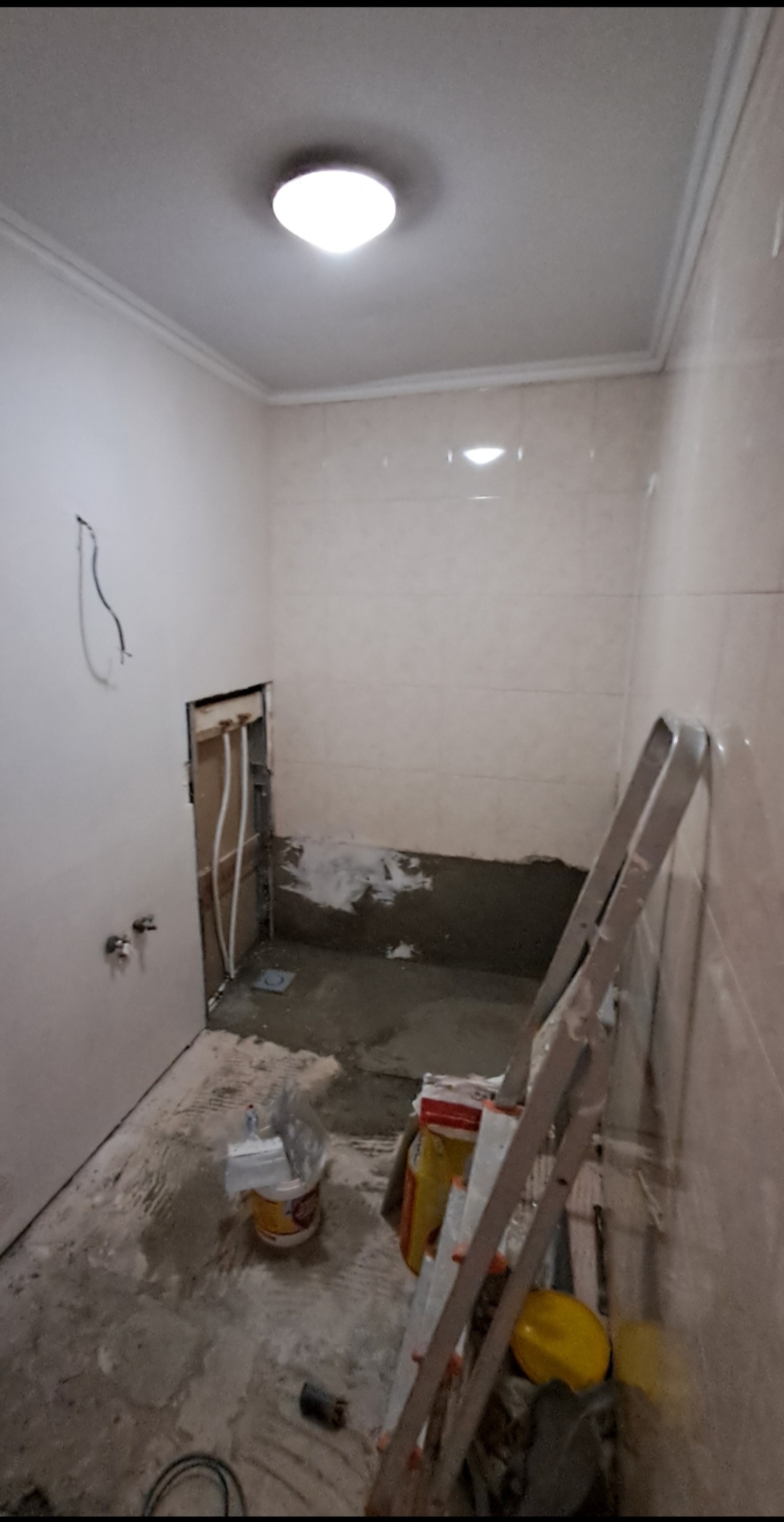 Real remodelações. - Almada - Reparação ou Manutenção de Fossa Séptica