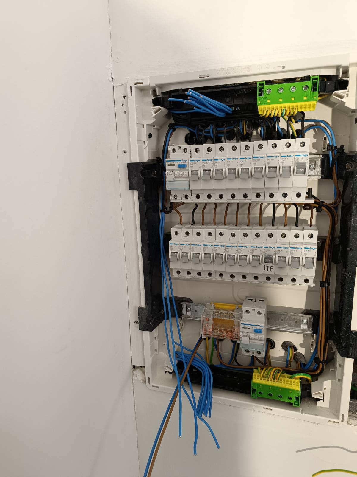 LR Solutions Lda - Vila Nova de Gaia - Staubsauger reparieren
