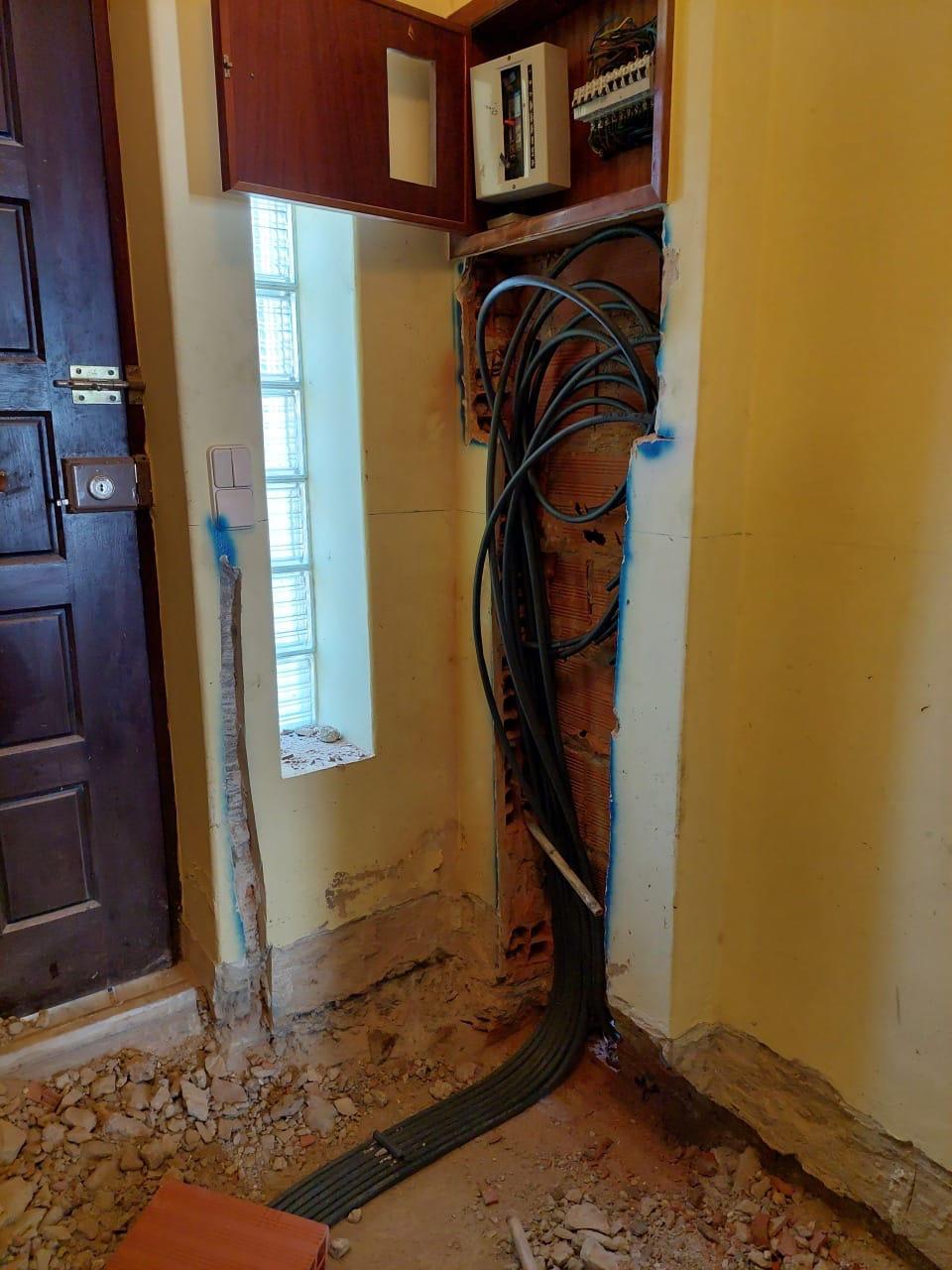 Eletroserviços - Eletricista certificado - Caldas da Rainha - Home Automation