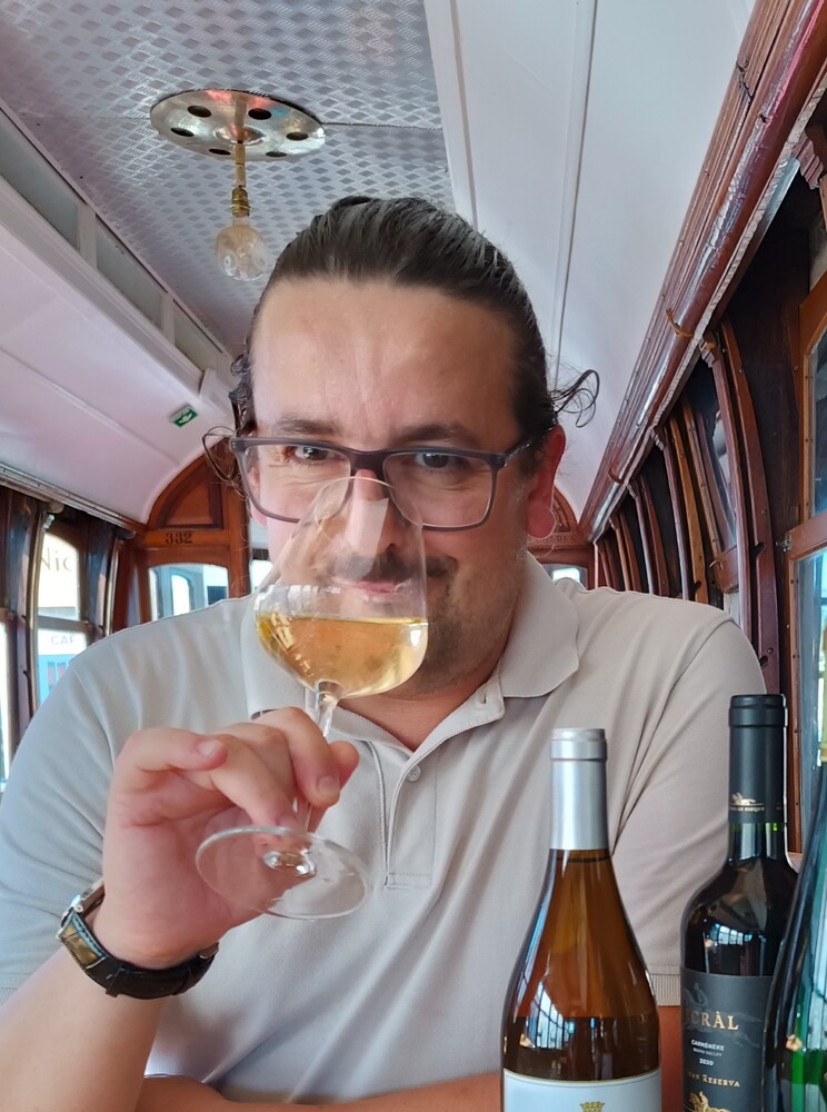 Sommelier Bruno Firmino - Oeiras - Aulas de Soldagem