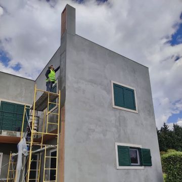 Luciano - Oeiras - Schrank reparieren
