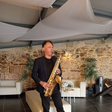 Fábio Schlosser - Braga - Solo Musician Entertainment