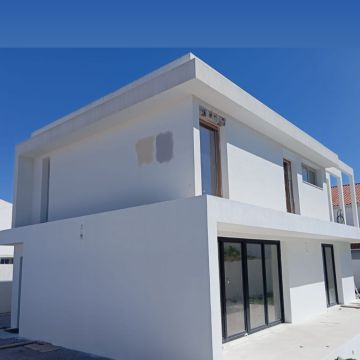 Ksantos facilita. - Sesimbra - Dachausbau