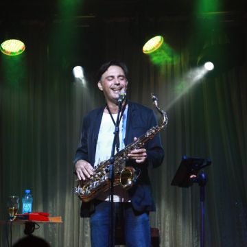 Fábio Schlosser - Braga - Solo Musician Entertainment