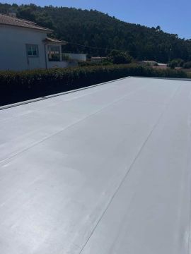 LR Solutions Lda - Vila Nova de Gaia - Dachbau oder -austausch