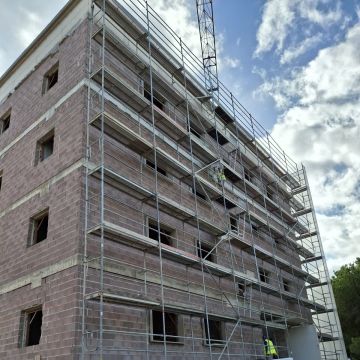 Década de Certezas - Faro - Construção de Parede Interior