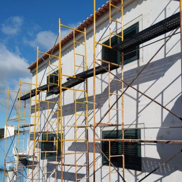 Esmaga! Obras - Sintra - Roof Installation or Replacement
