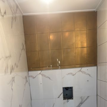 Ronaldo remodelação - Portimão - Stone or Tile Flooring Installation