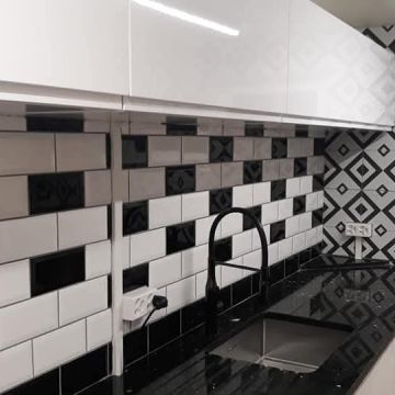 Real remodelações. - Almada - Canalização