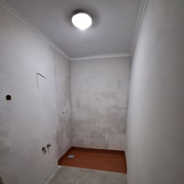 Real remodelações. - Almada - Instalação de Tubos de Canalização