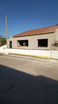 FM Solutions - Coimbra - Instalação, Reparação ou Remoção de Revestimento de Parede