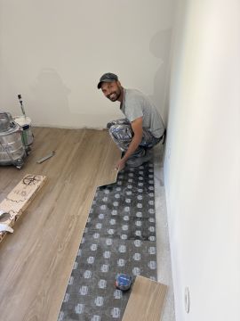 CR Remodelação - Mafra - Réparation ou remplacement de revêtement de sol en vinyle ou en linoléum