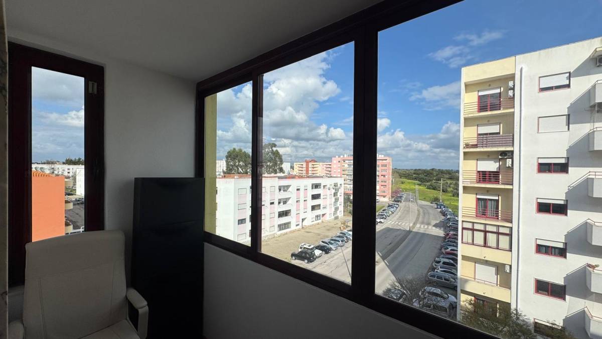 Mounir Multiservices - Setúbal - Instalação e Reparação de Intercomunicadores