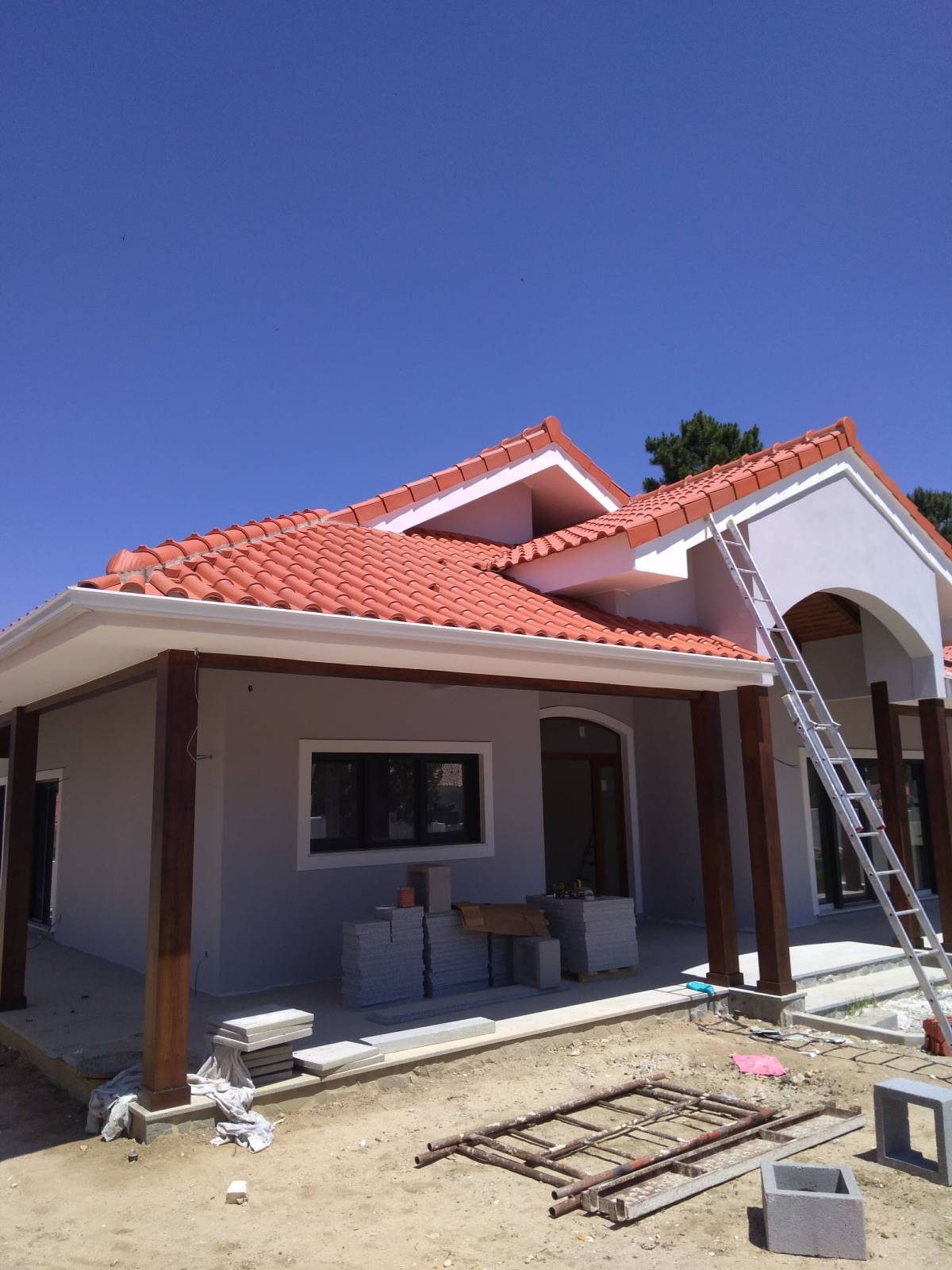 Domani Pinturas e Remodelaçoes - Almada - Innenwand einbauen
