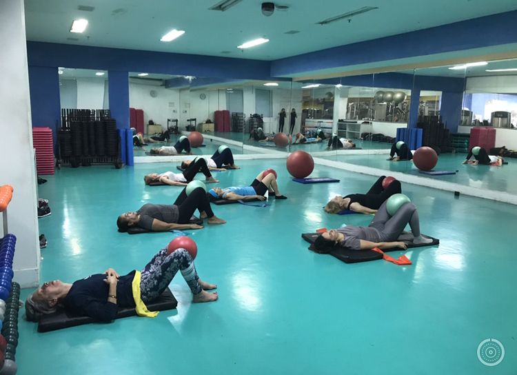 THYRZA - Cascais - Cours de gymnastique