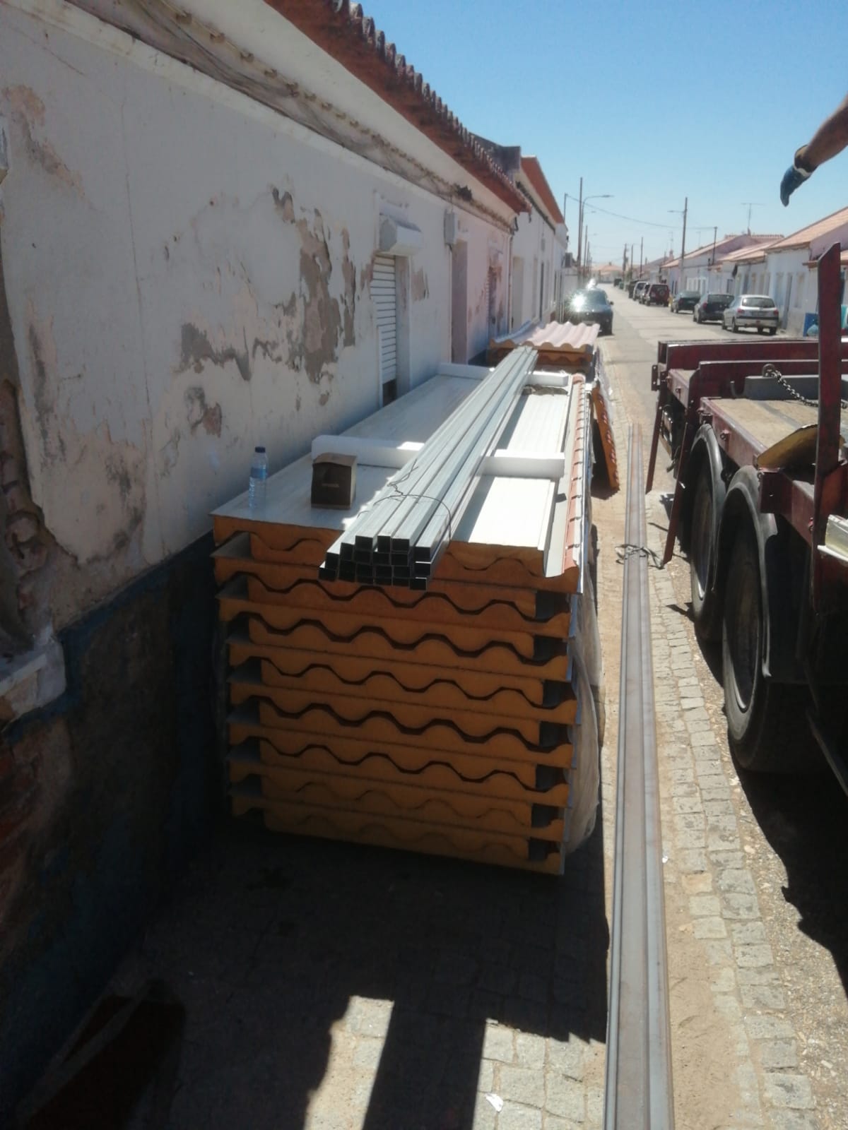 EloCriativo - Setúbal - Montagem de Mobília