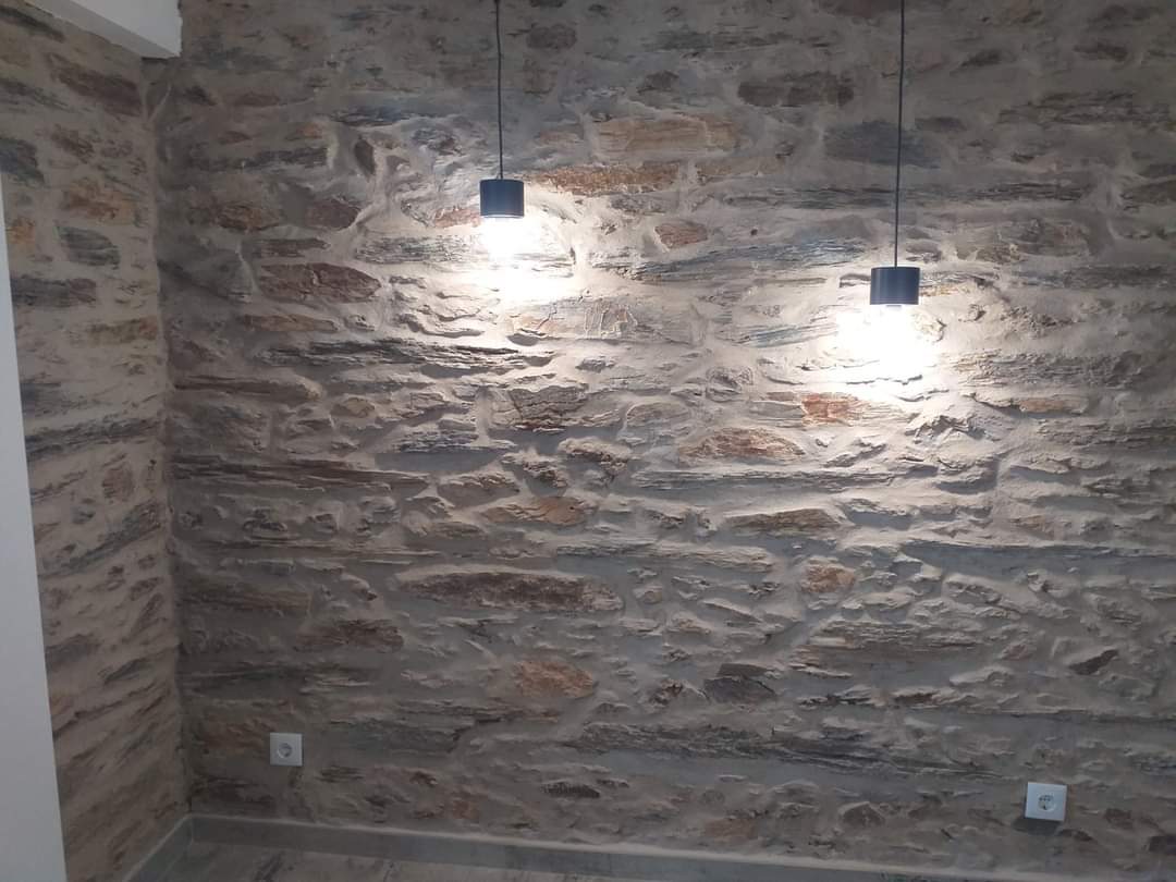 EloCriativo - Setúbal - Instalação de Porta para Animais de Estimação