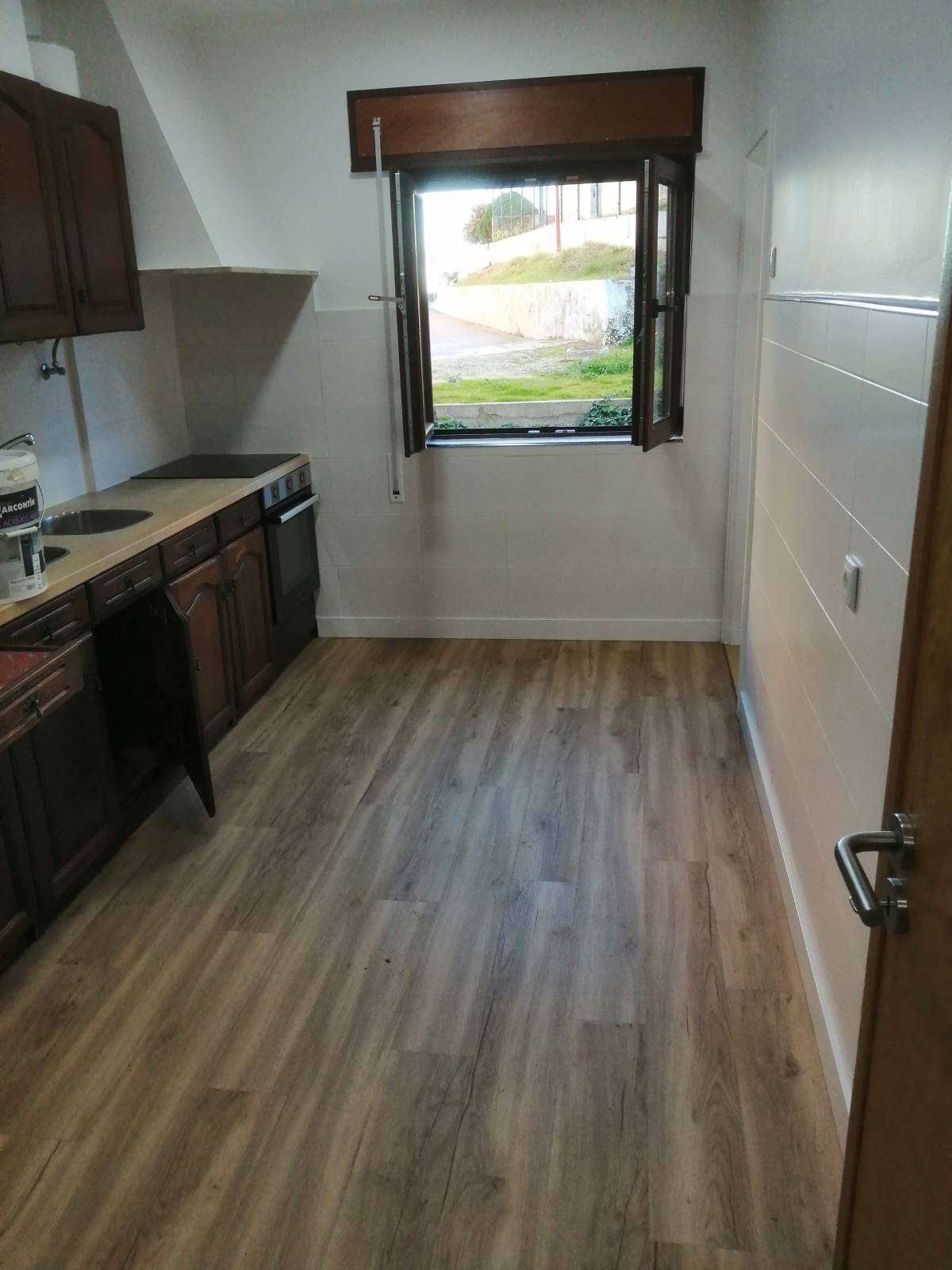 EloCriativo - Setúbal - Instalação, Reparação ou Remoção de Revestimento de Parede