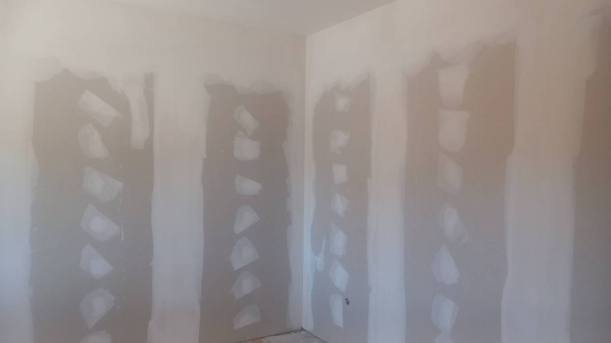 Carlinhos - Rio Maior - Stone or Tile Flooring Installation
