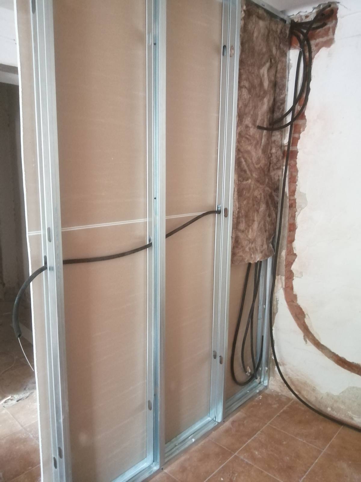 EloCriativo - Setúbal - Instalação de Portas