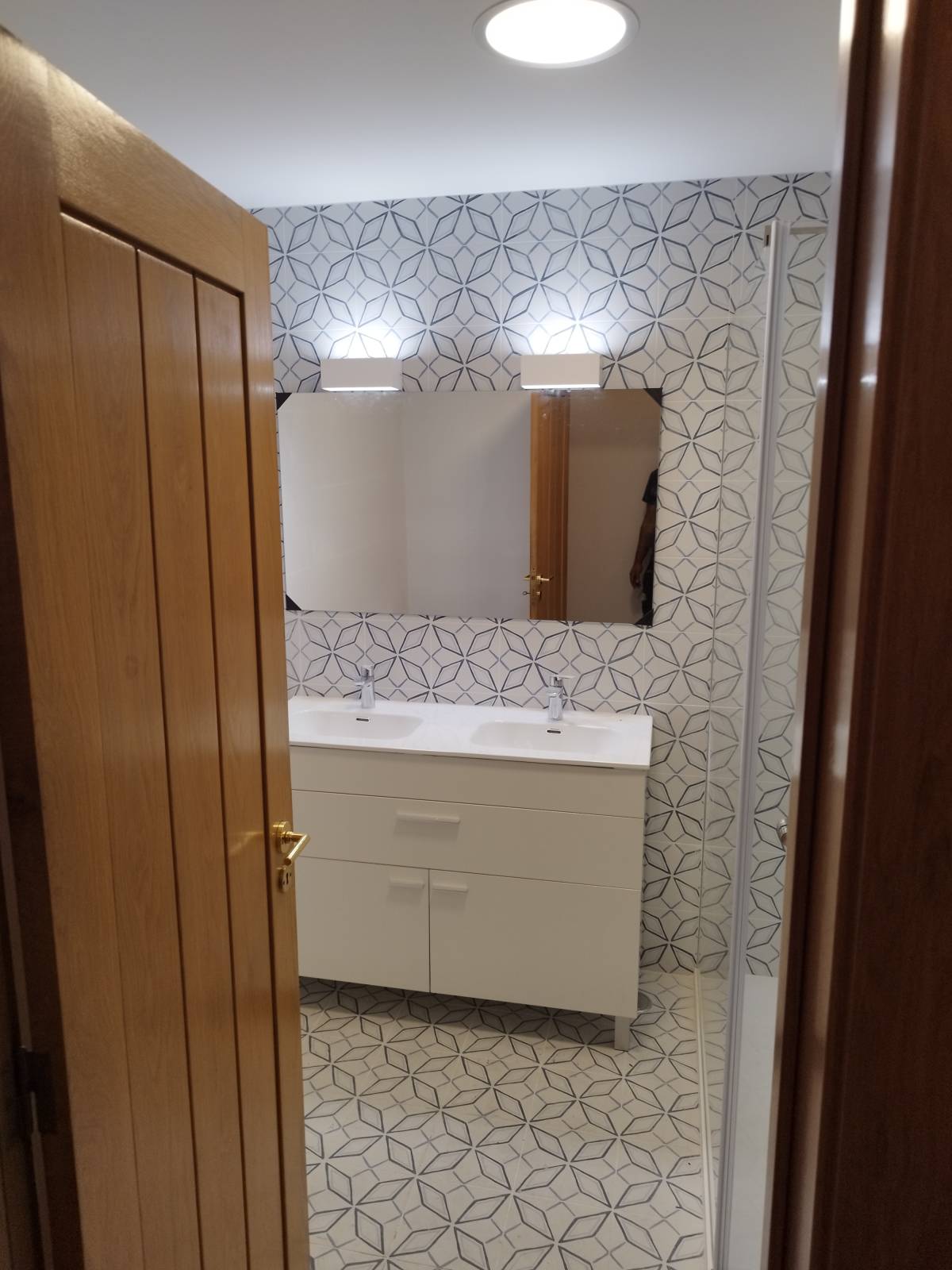 Tudo ao Pormenor - Lisboa - Instalación de vallas para perros