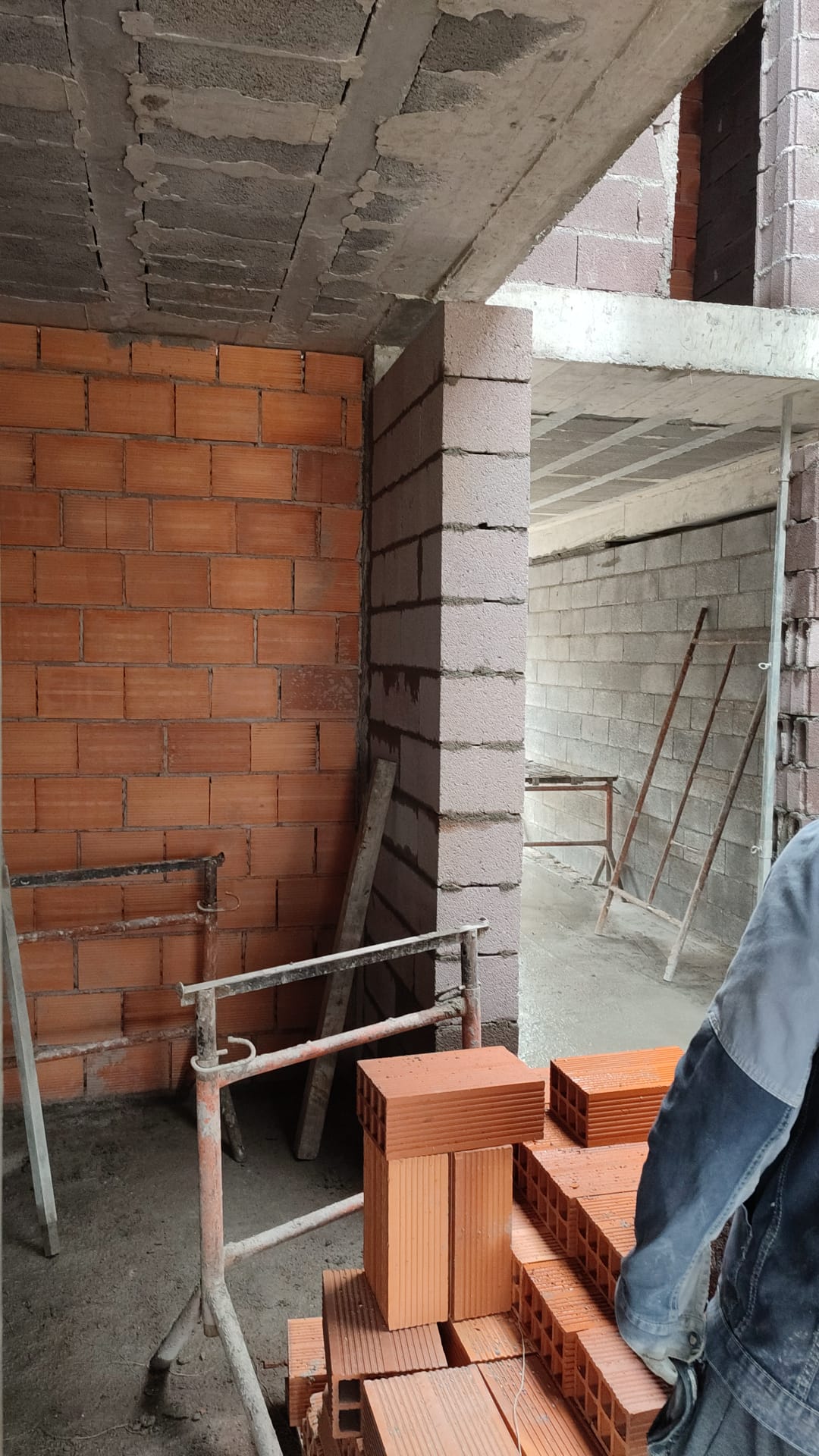 Xandisandro Construções-L.D.A. - Matosinhos - Remodelação de Cozinhas