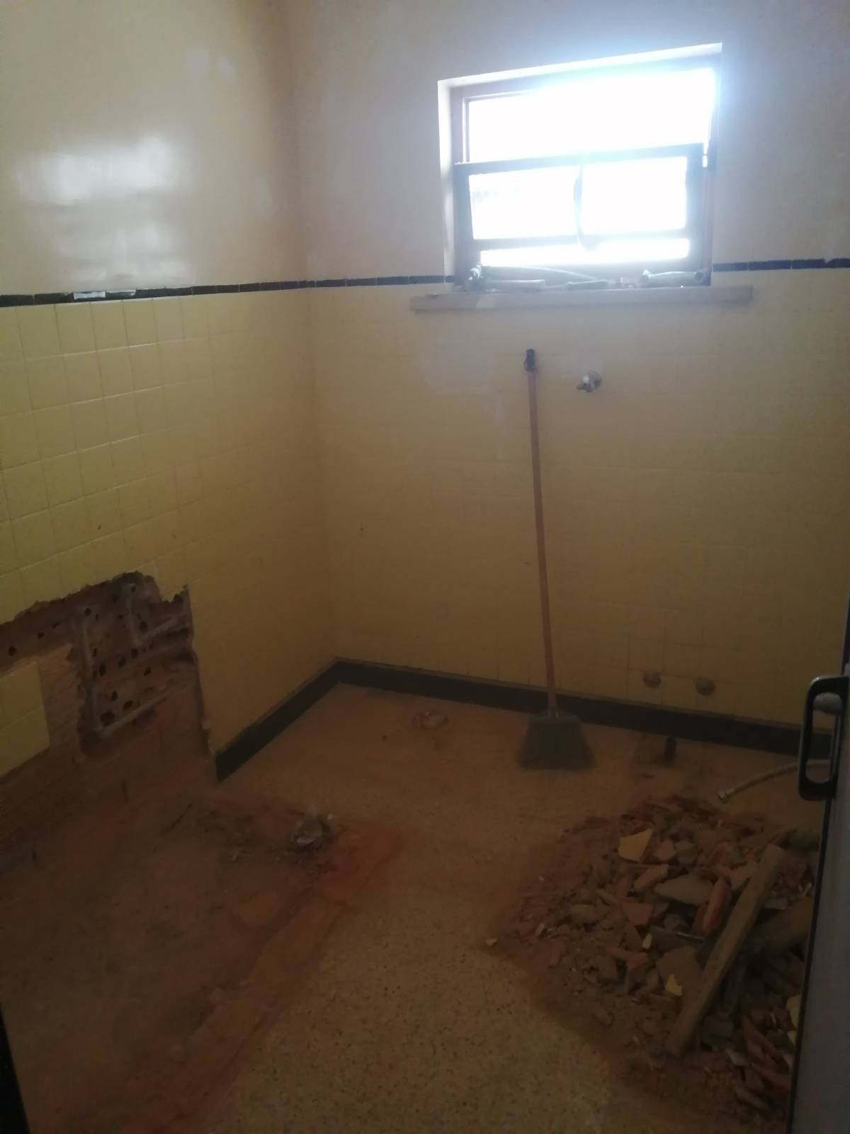 EloCriativo - Setúbal - Piscinas, Saunas, Hidromassagem e SPAs