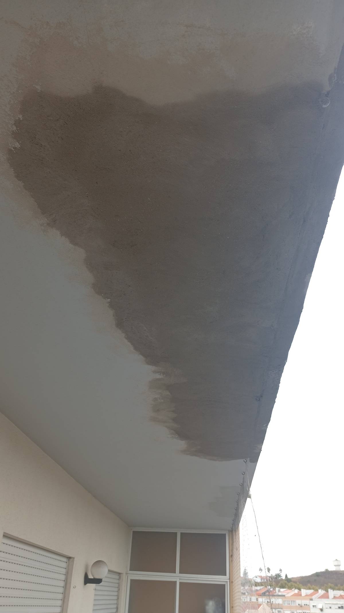 Santana - Odivelas - Adición de pared interior