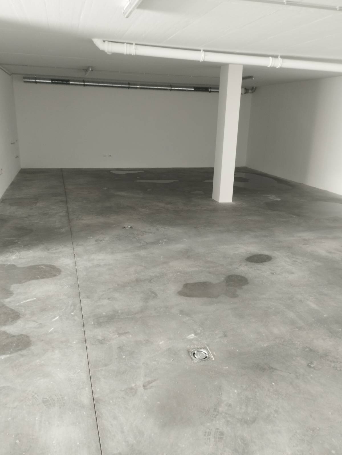 EloCriativo - Setúbal - Suspensão de Quadros e Instalação de Arte