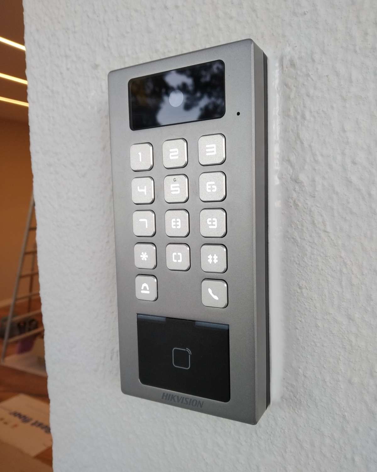 Miguel Monteiro - Sistemas de Segurança - Loures - Intercoms Installation and Repair