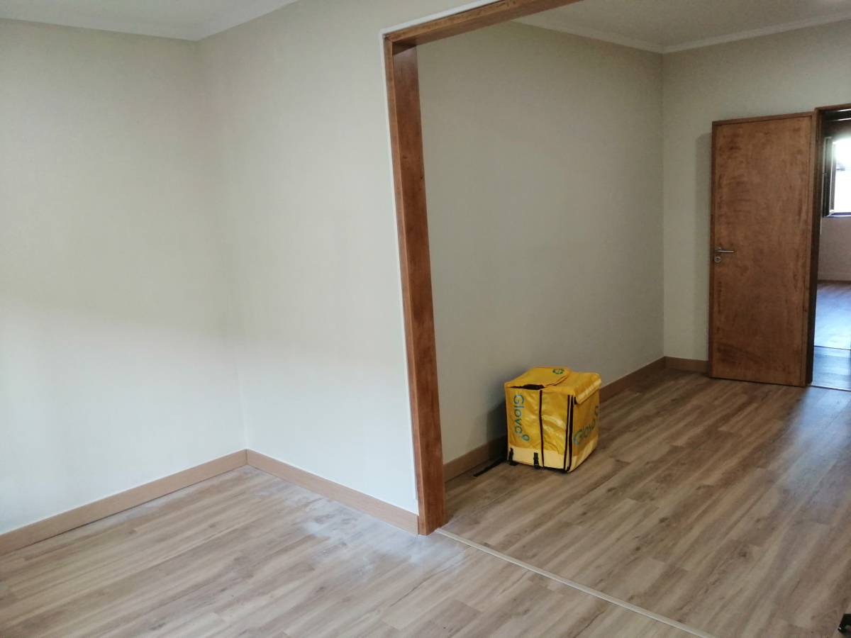 EloCriativo - Setúbal - Instalação de Porta para Animais de Estimação