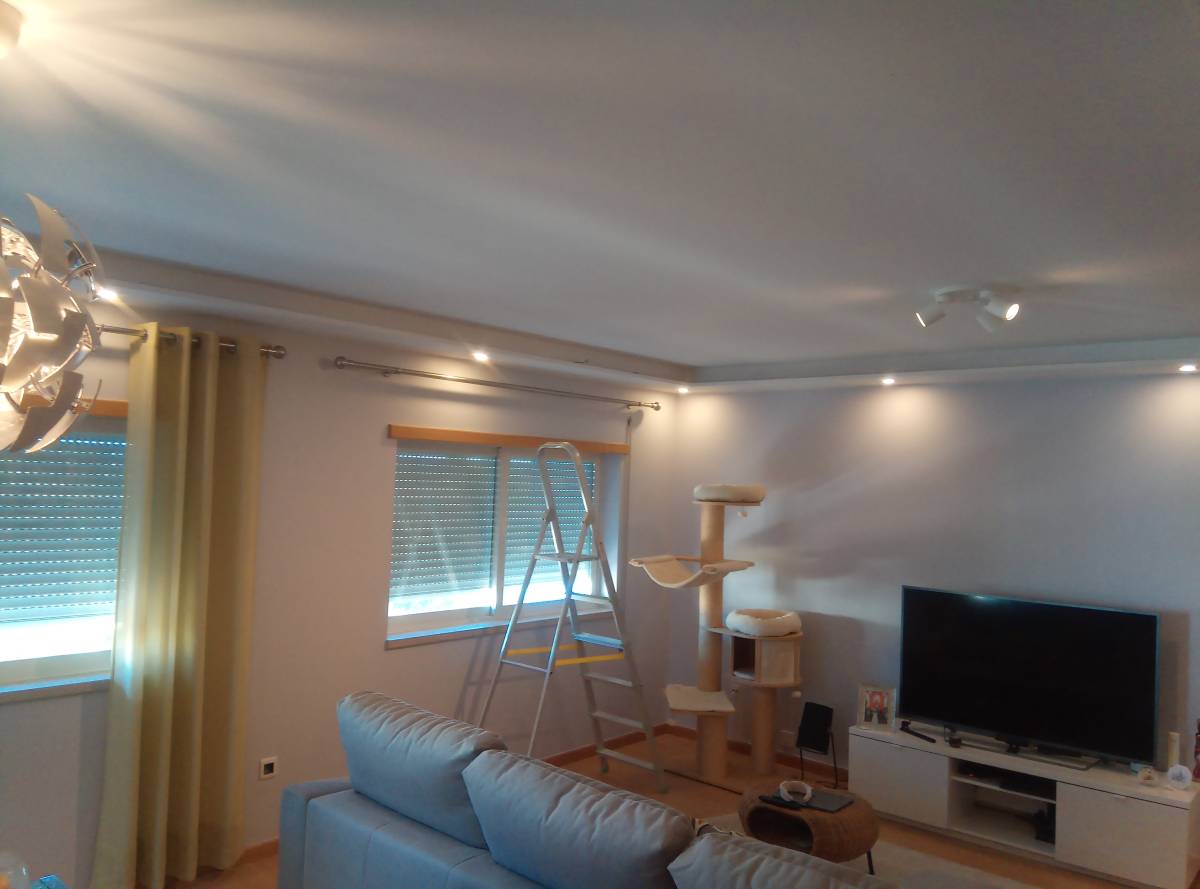 EloCriativo - Setúbal - Nivelamento de Superfícies em Betão