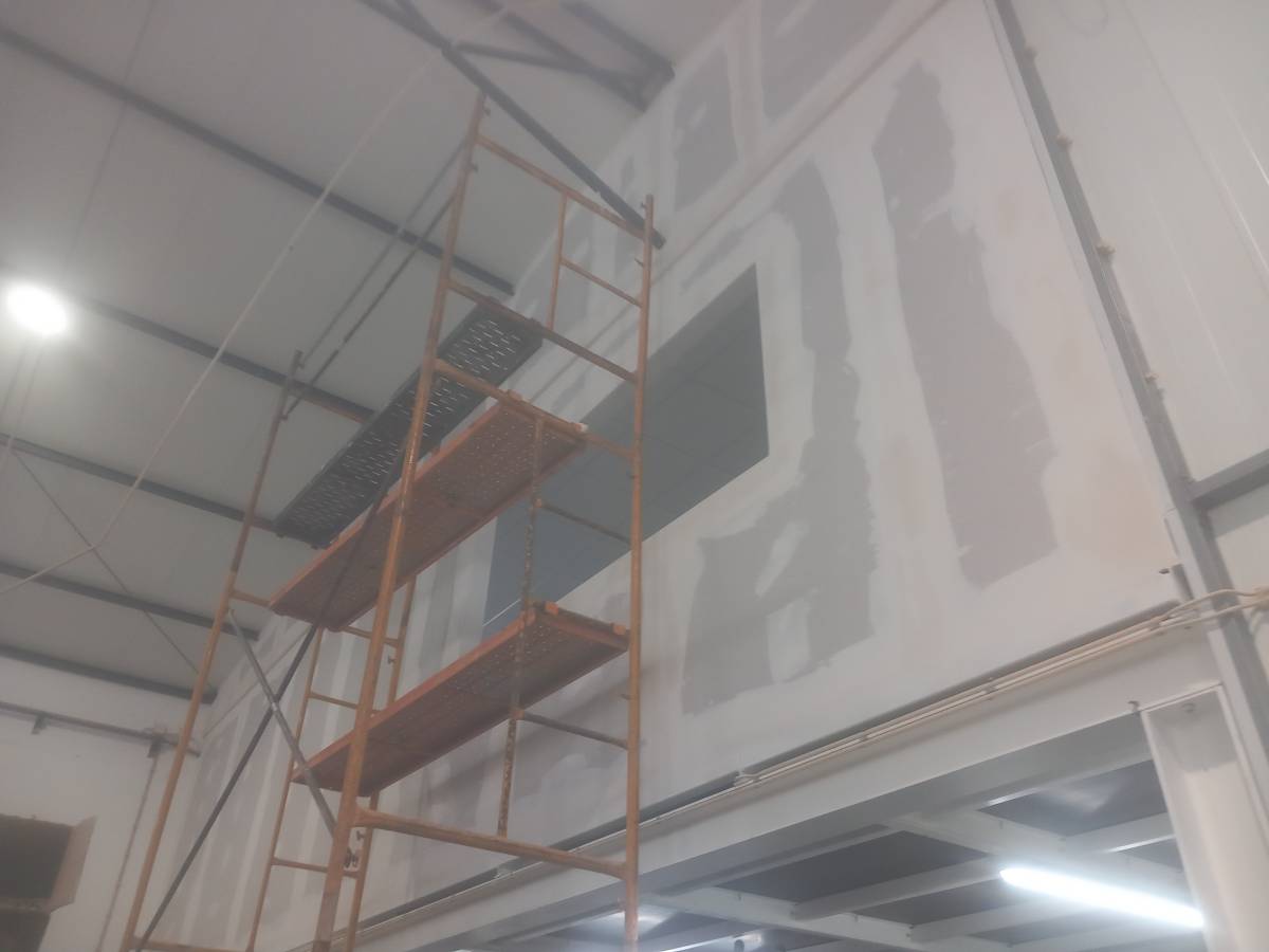 Carlinhos - Rio Maior - Floor Tiling