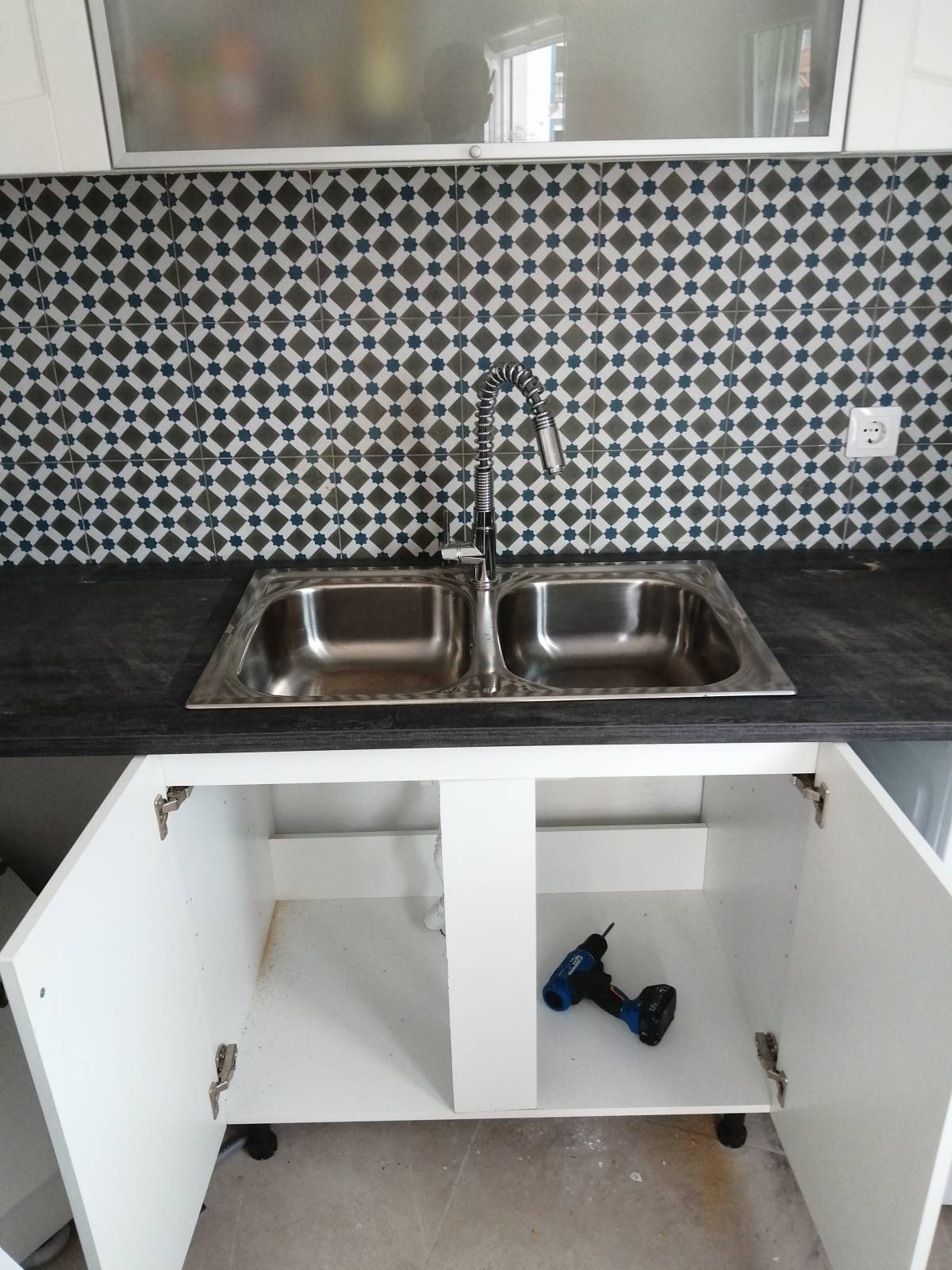 EloCriativo - Setúbal - Montagem de Mobiliário ou Equipamento Exterior